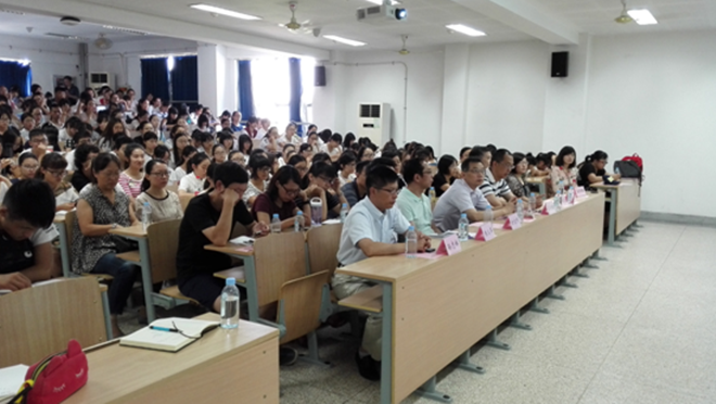 JKF 捷克论坛
2016级新生见面会隆重召开